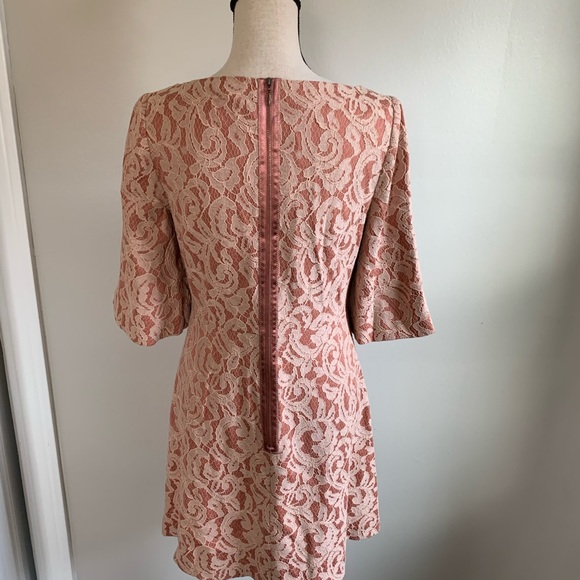 CYNTHIA STEFFE LACE DRESS - Picture 4 of 7